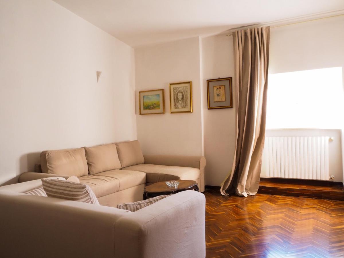 Appartement Terrazza Cavour à Bari Extérieur photo